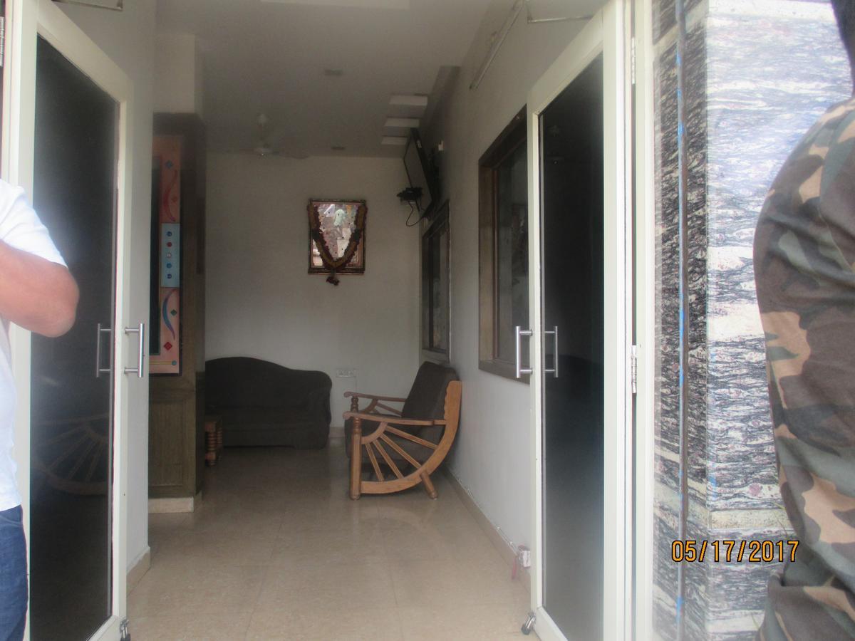 Sri Sai Ganesh Lodge Hyderabad Luaran gambar