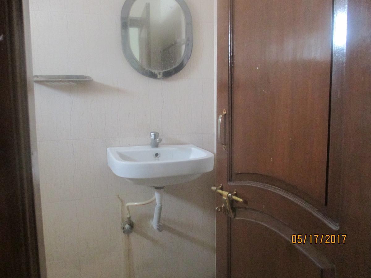 Sri Sai Ganesh Lodge Hyderabad Luaran gambar